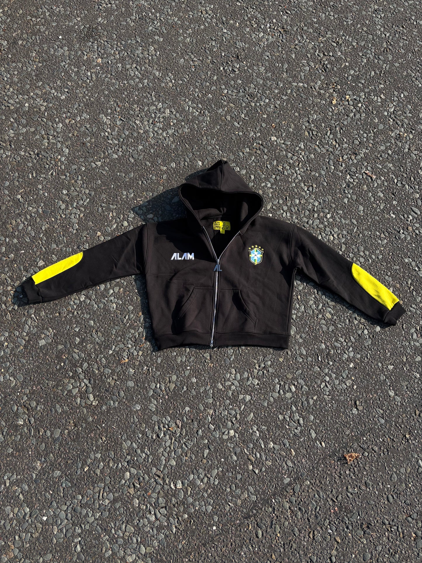 ALAM BRAZIL ZIP UP HOODIE BLACK