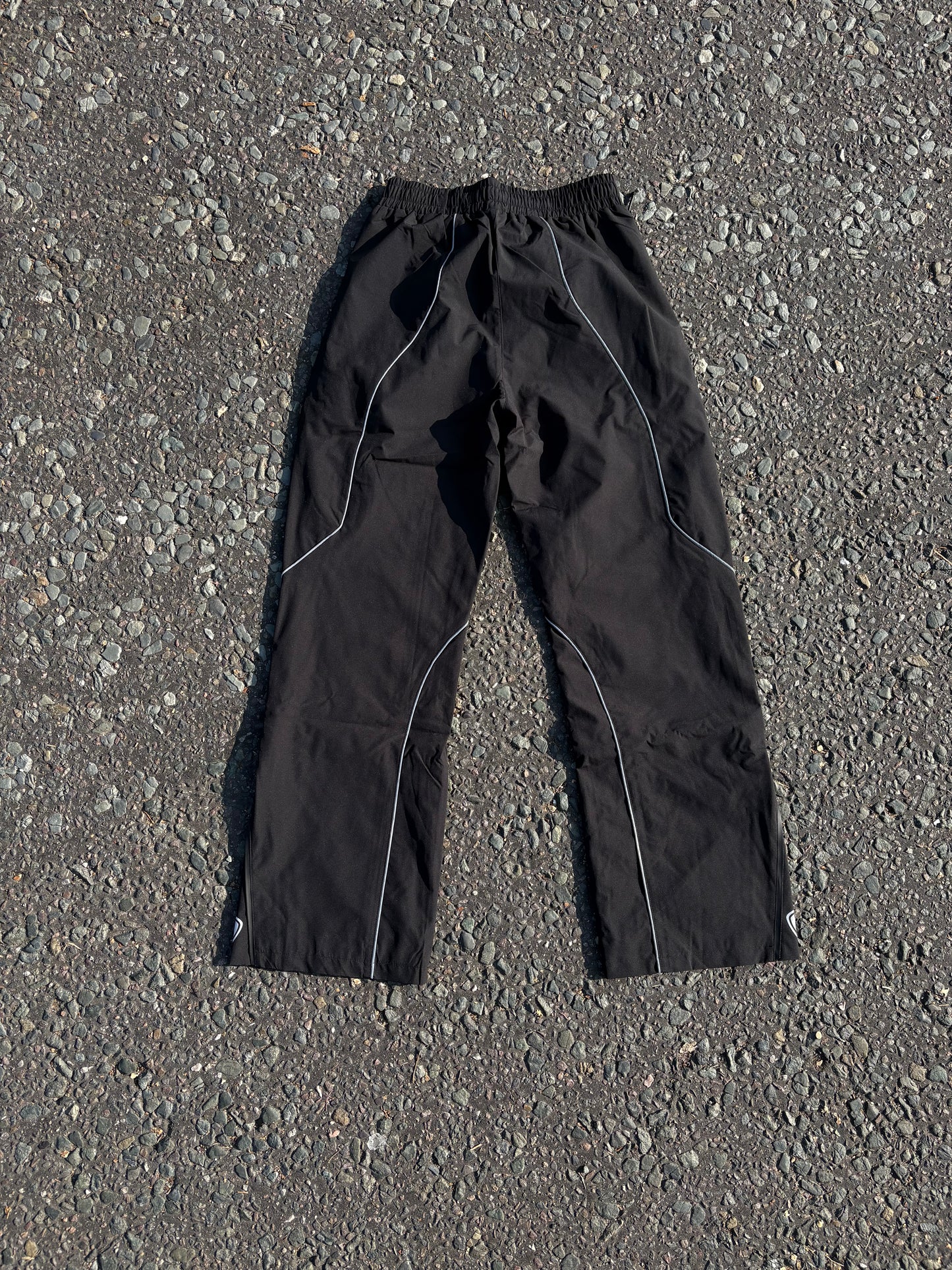 ALAM TECH SHELL BOTTOMS BLACK