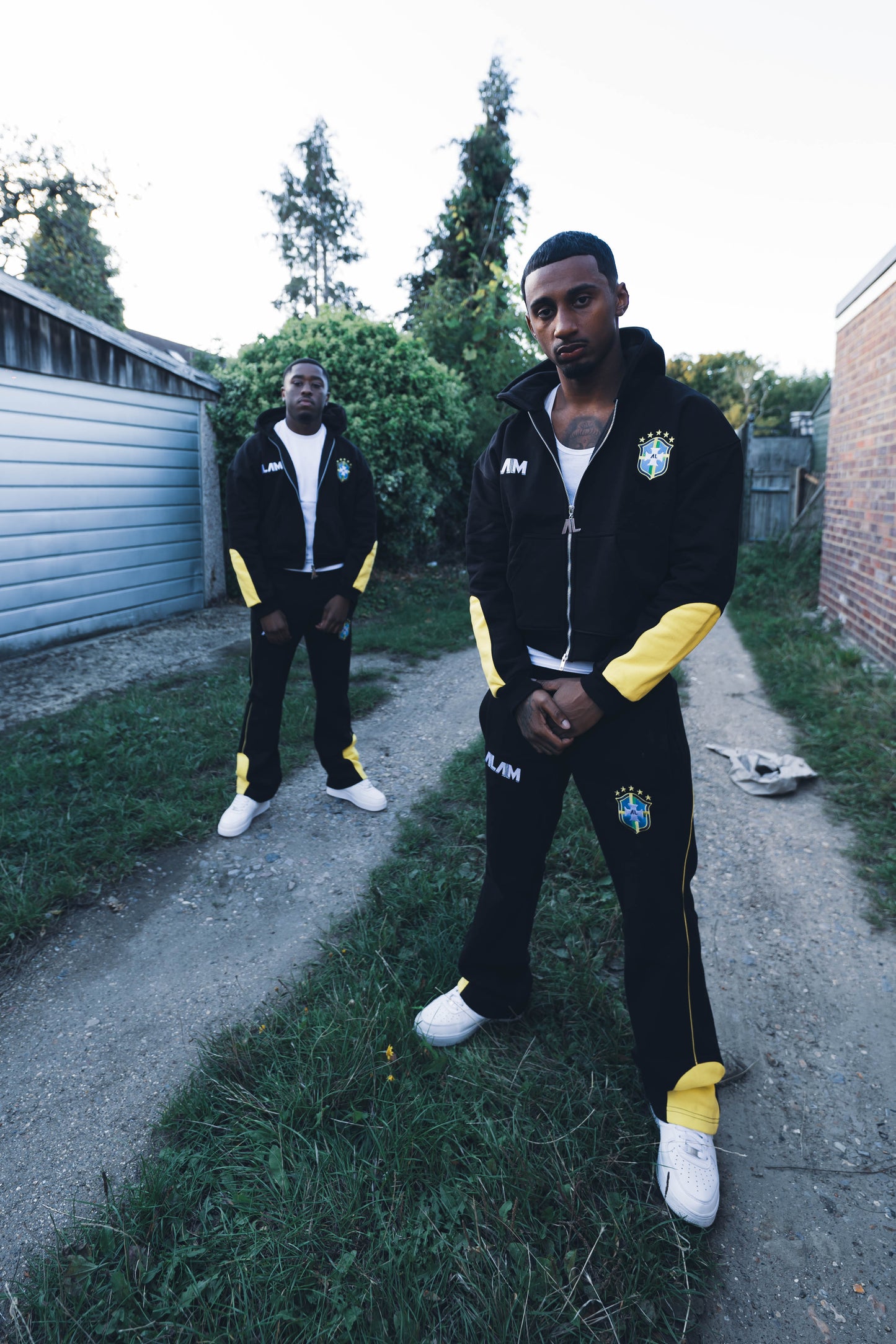 ALAM BRAZIL ZIP UP HOODIE BLACK