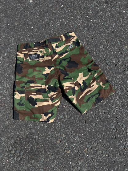 SKYLINE MILITANT CAMO CARGO SHORTS