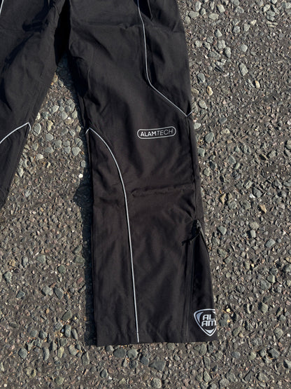 ALAM TECH SHELL BOTTOMS BLACK