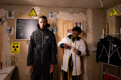 ALAM TECH SHELL JACKET BLACK