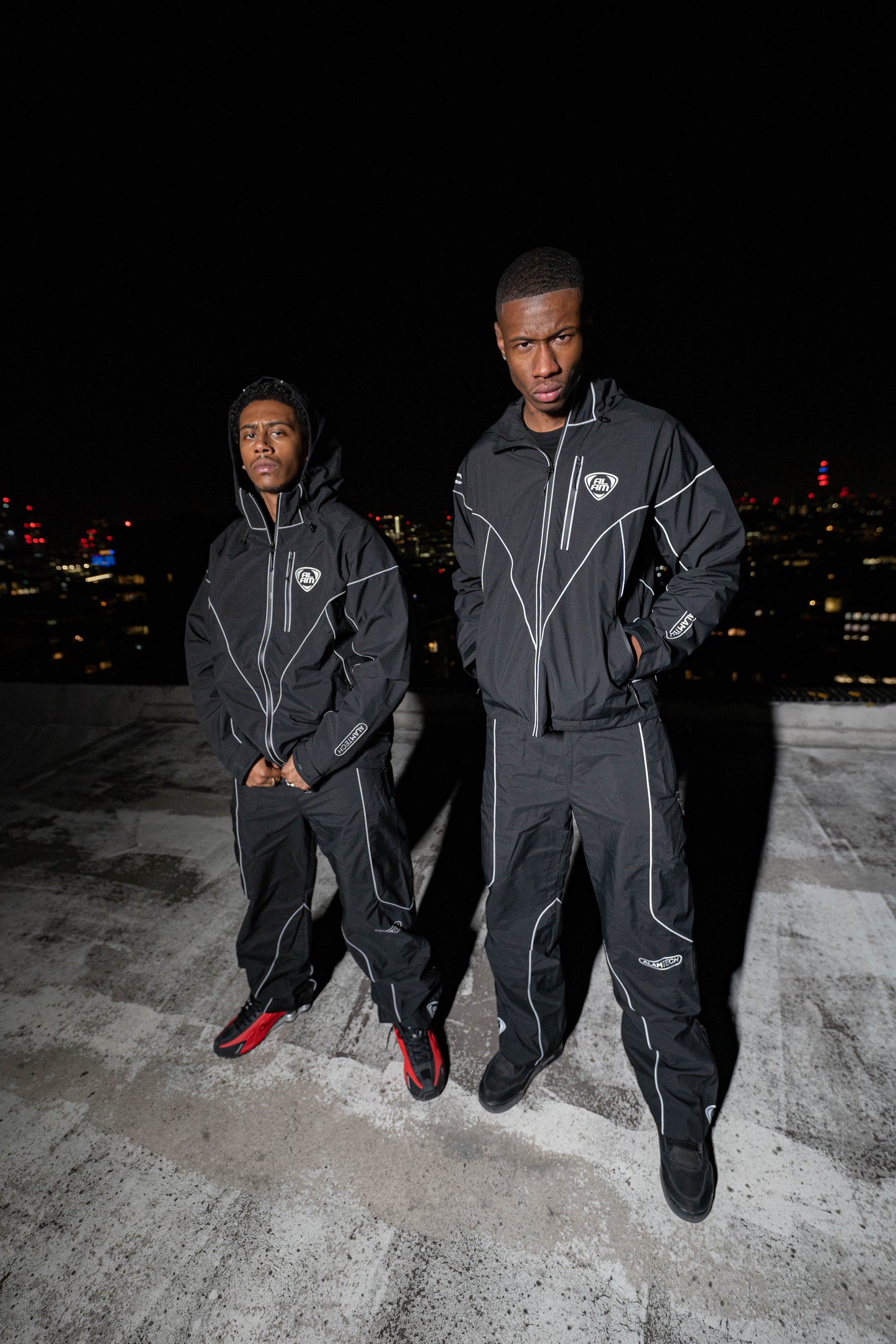 ALAM TECH SHELL JACKET BLACK